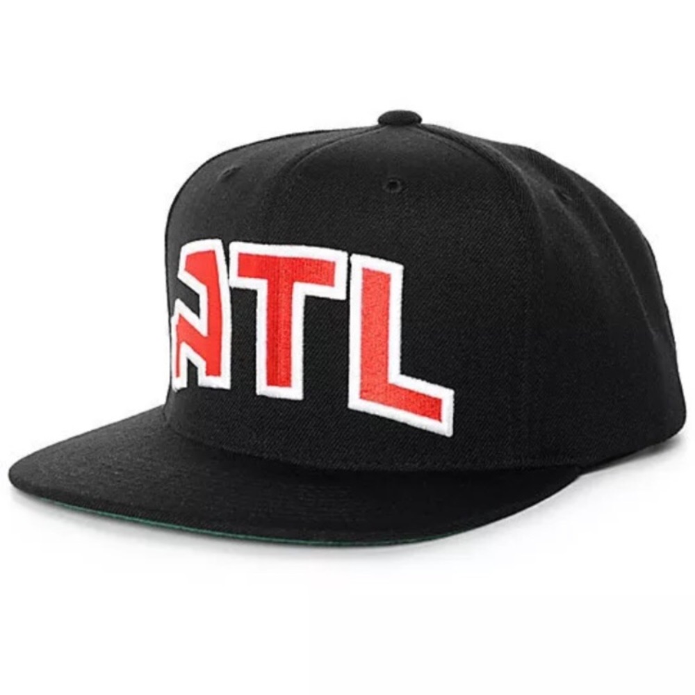 Mitchell & ness Atlanta hawks snapback hat NWT